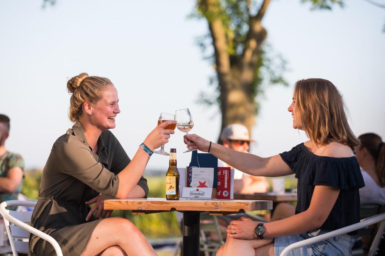 Vakantiehuis luxe - vakantiepark de Schreiershoek Dokkum Buitenkant foto