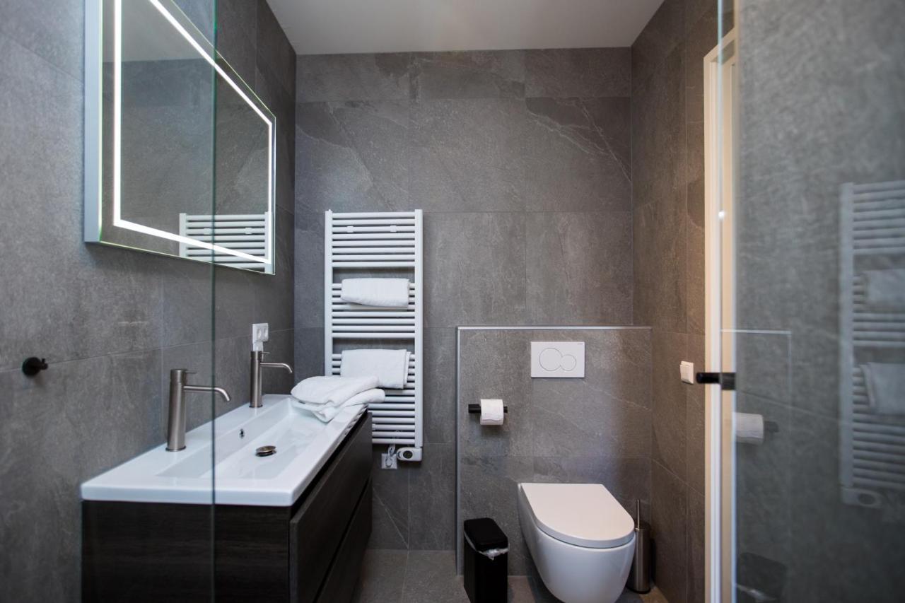 Vakantiehuis luxe - vakantiepark de Schreiershoek Dokkum Buitenkant foto