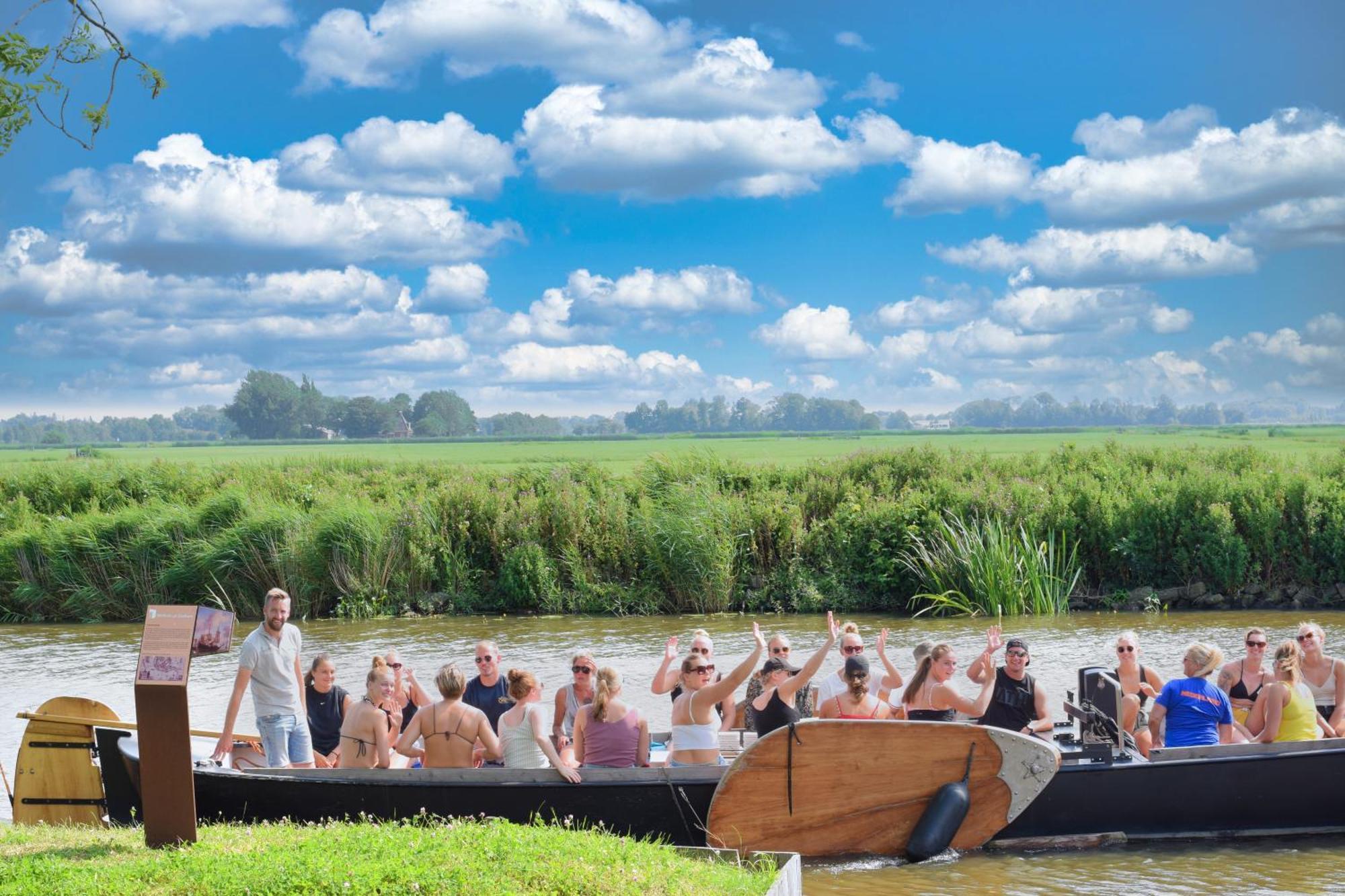 Vakantiehuis luxe - vakantiepark de Schreiershoek Dokkum Buitenkant foto